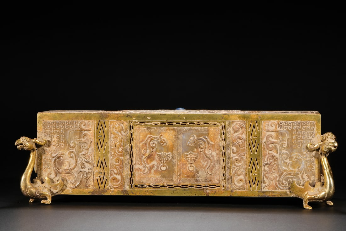 Hetian jade pillow before Ming Dynasty - 2