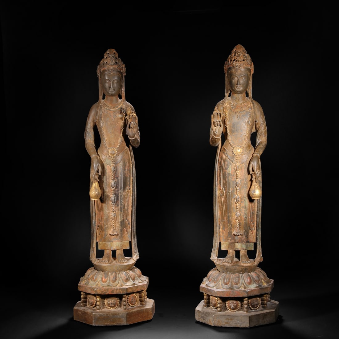 Stone Bodhisattva before Ming Dynasty: Stone Bodhisattva before Ming DynastyH73cm W21cm