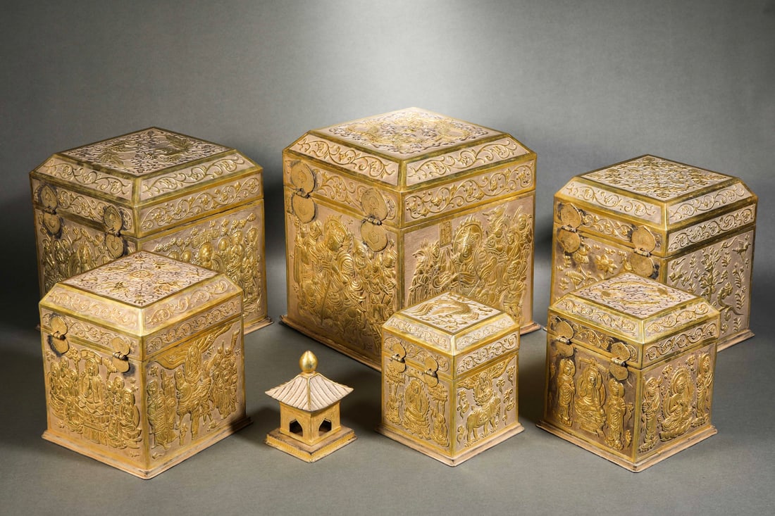 Pre-Ming dynasty silver gilt relic - 7