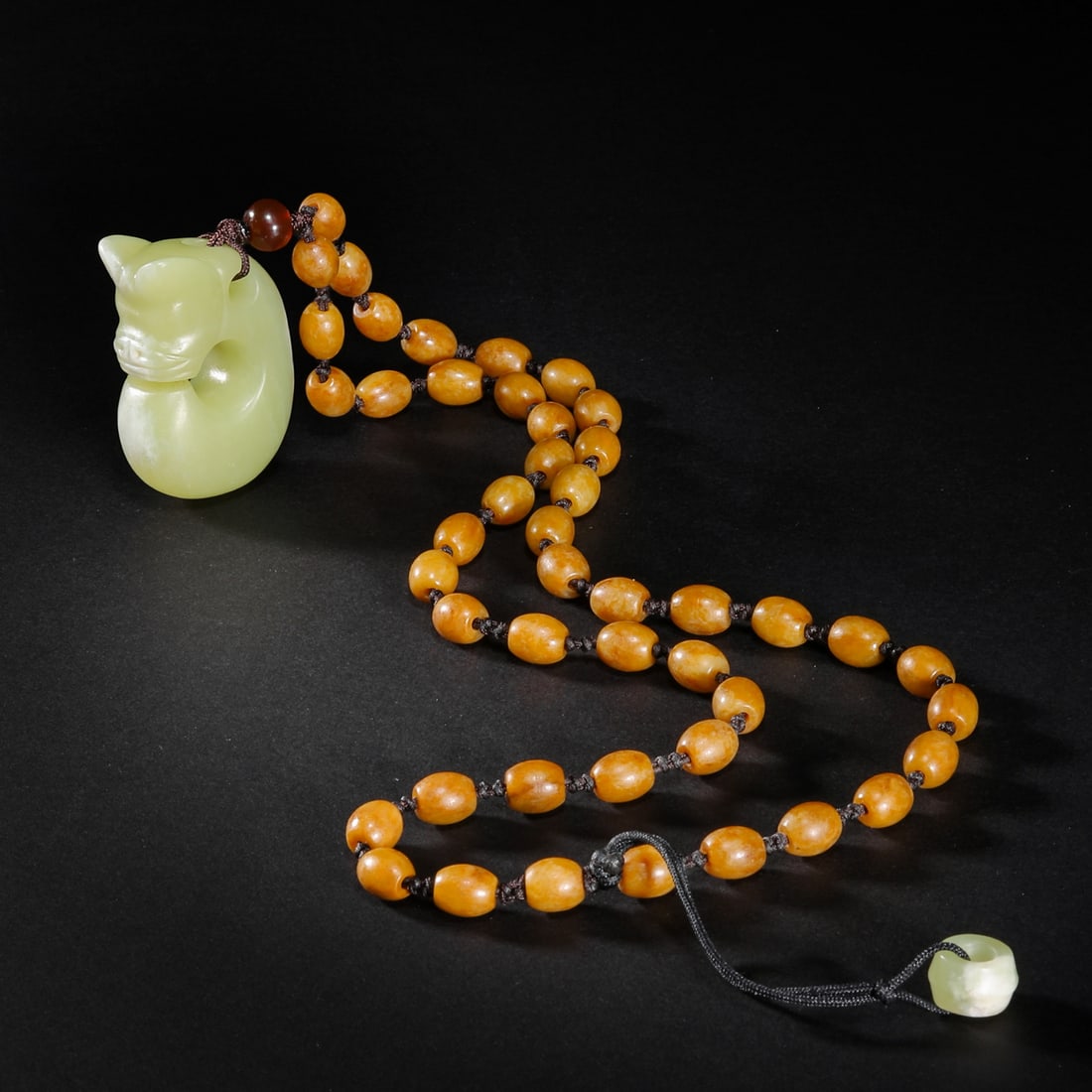 Before the Ming Dynasty, Hetian Jade Pig Dragon: Before the Ming Dynasty, Hetian Jade Pig DragonH4.7cm W3.2cm Weight113g