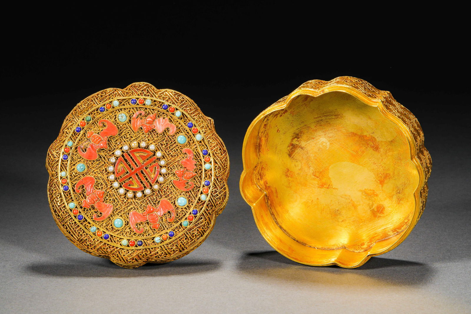 Pre-Ming Dynasty gold animal pattern box - 5