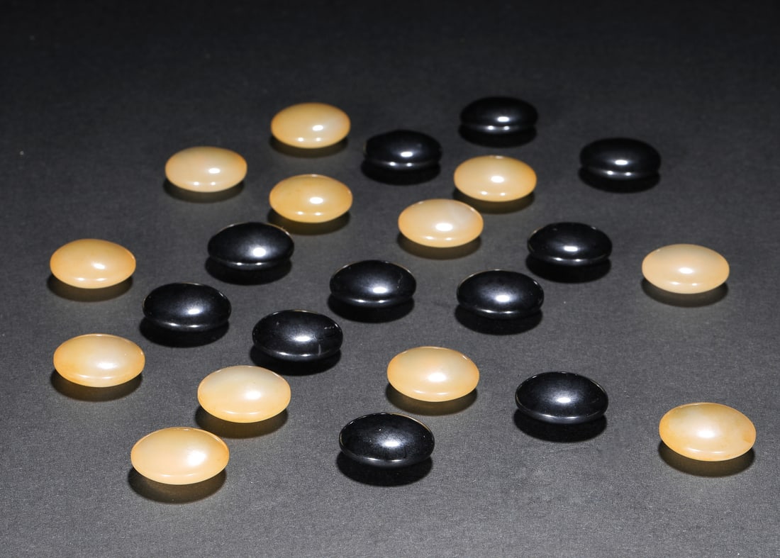 Agate chess pieces before Ming Dynasty - 13