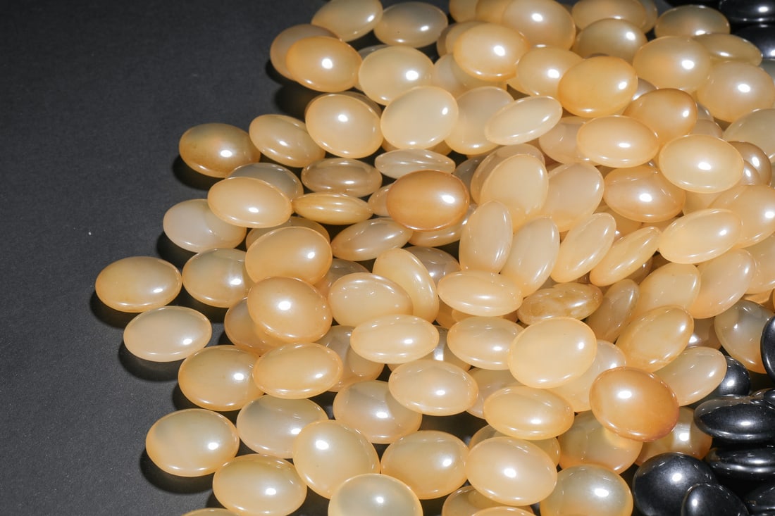 Agate chess pieces before Ming Dynasty - 5