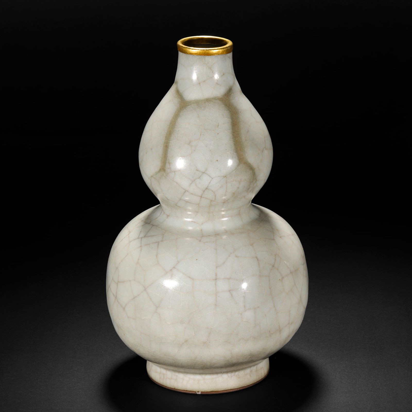 Ge Kiln gourd brand before Ming Dynasty: Ge Kiln gourd brand before Ming DynastyH24cm W13cm