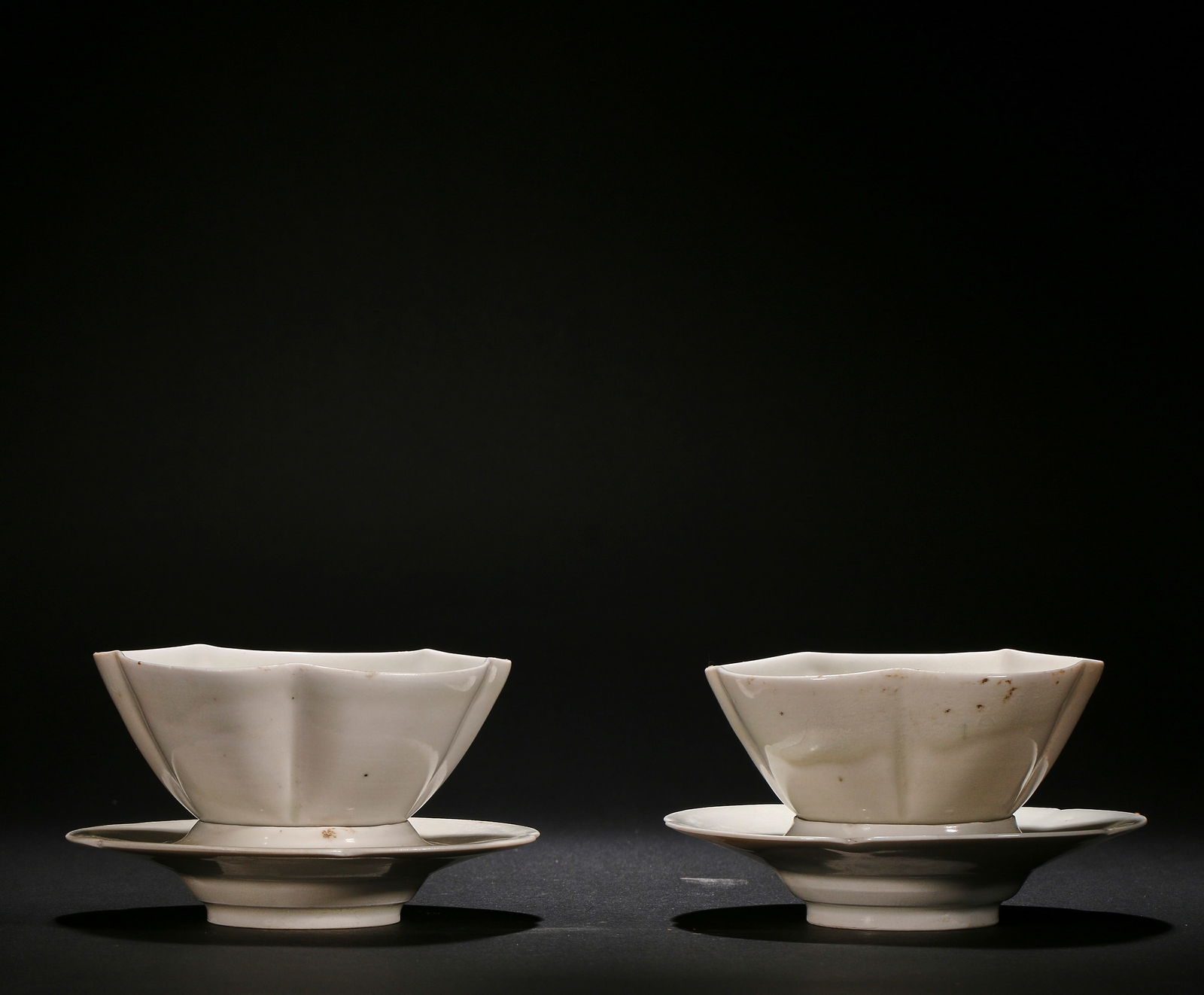 Ding kiln tea cup before Ming Dynasty: Ding kiln tea cup before Ming DynastyH6cm W11cm