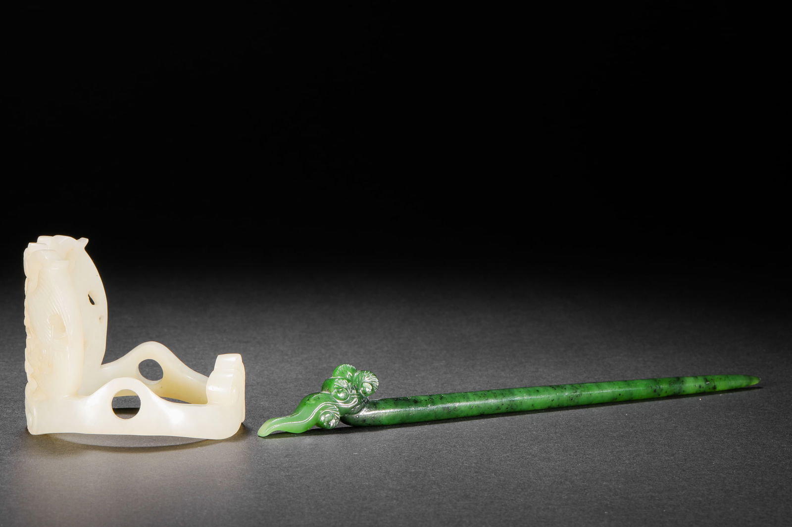 Qing Dynasty Hotan Jade Ben - 11