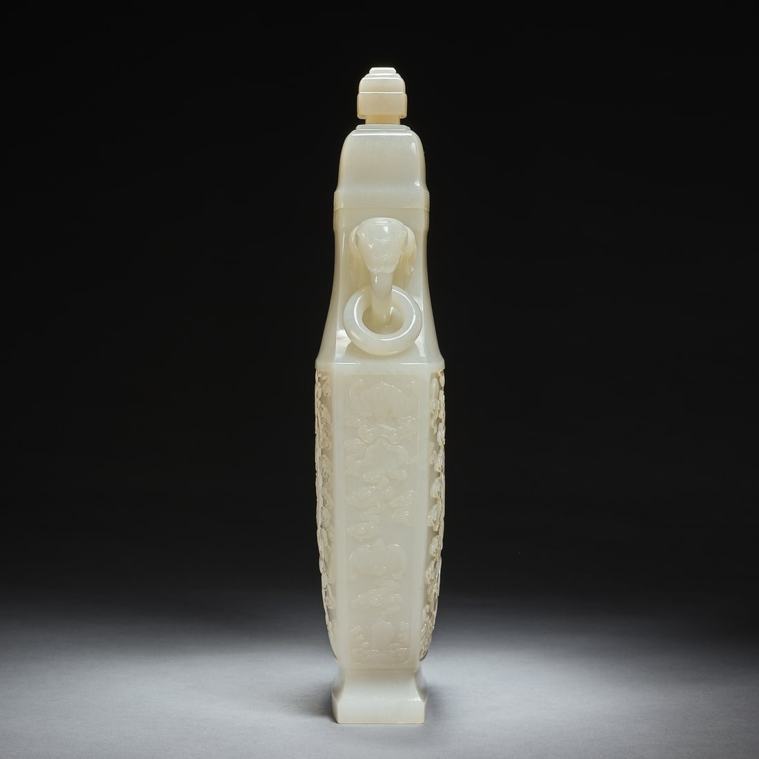 Qing Dynasty Hetian jade dragon pattern live-ear bottle - 5