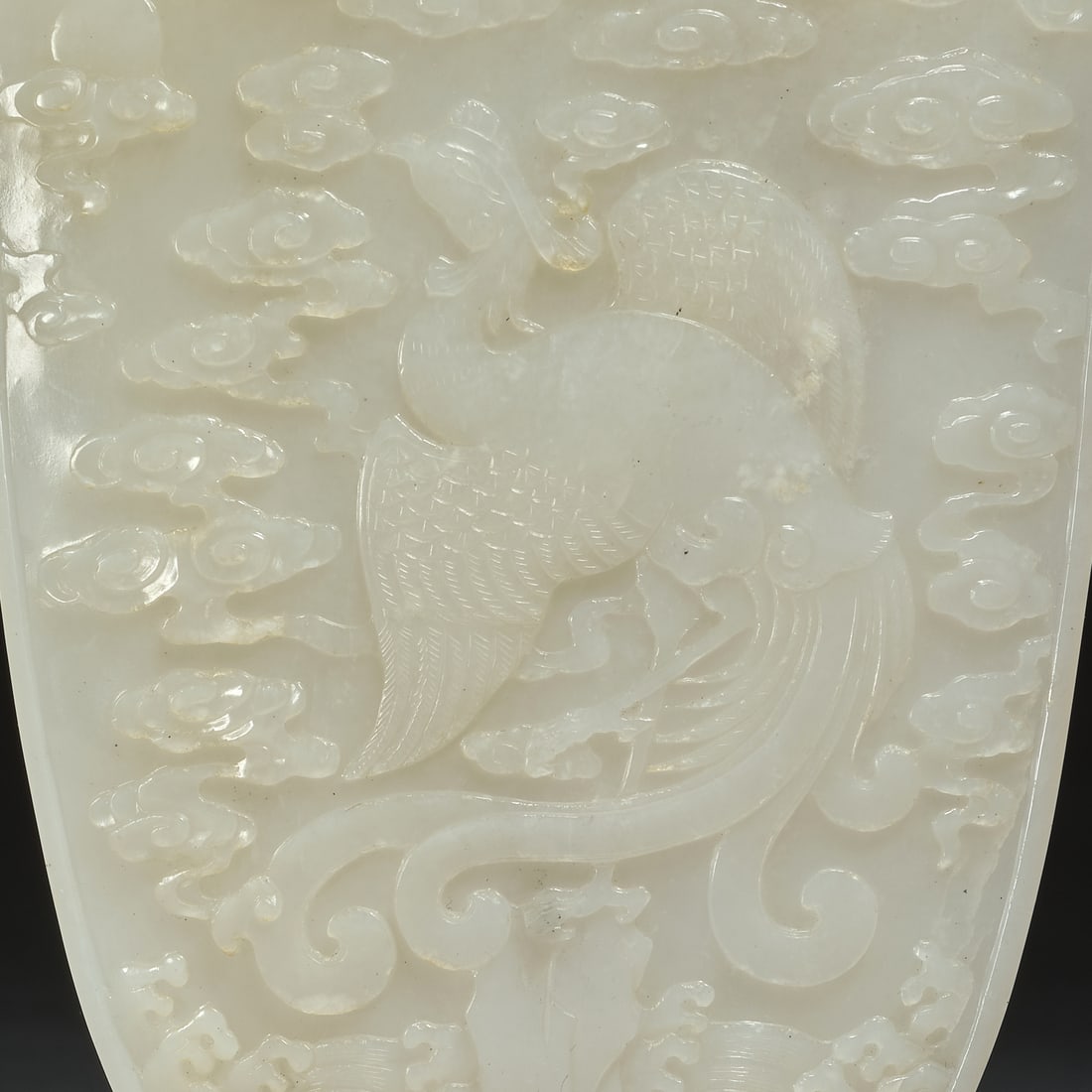 Qing Dynasty Hetian jade dragon pattern live-ear bottle - 7