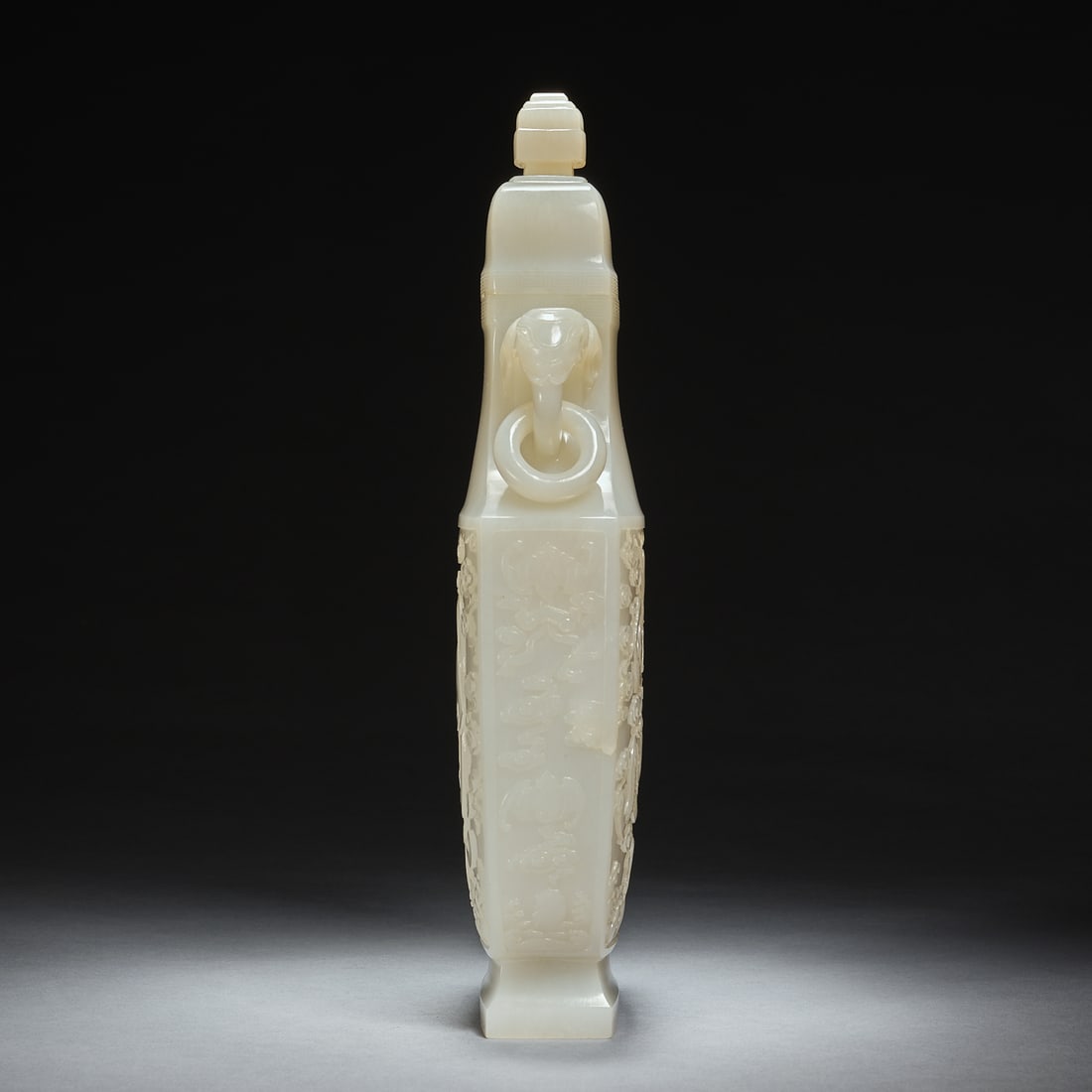 Qing Dynasty Hetian jade dragon pattern live-ear bottle - 8