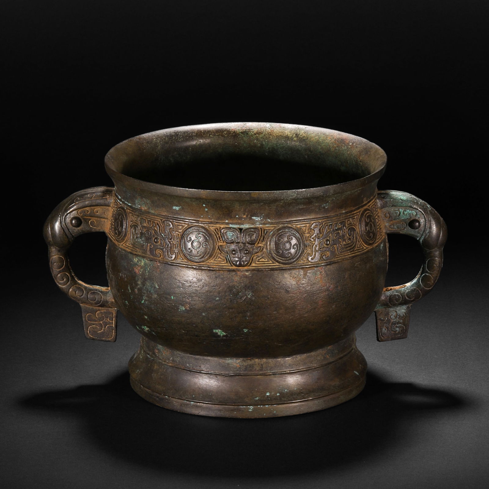 Copper Gui furnace before Ming Dynasty: Copper Gui furnace before Ming DynastyH14.5cm W25cm