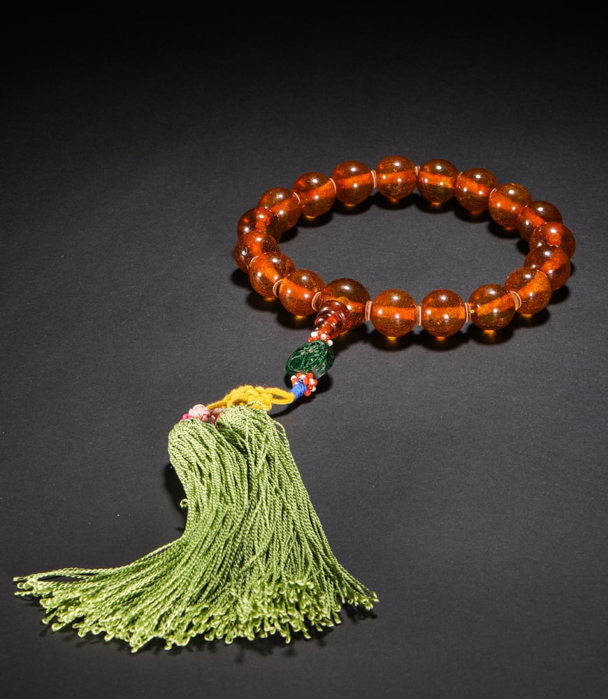 Qing Dynasty beeswax handheld - 2