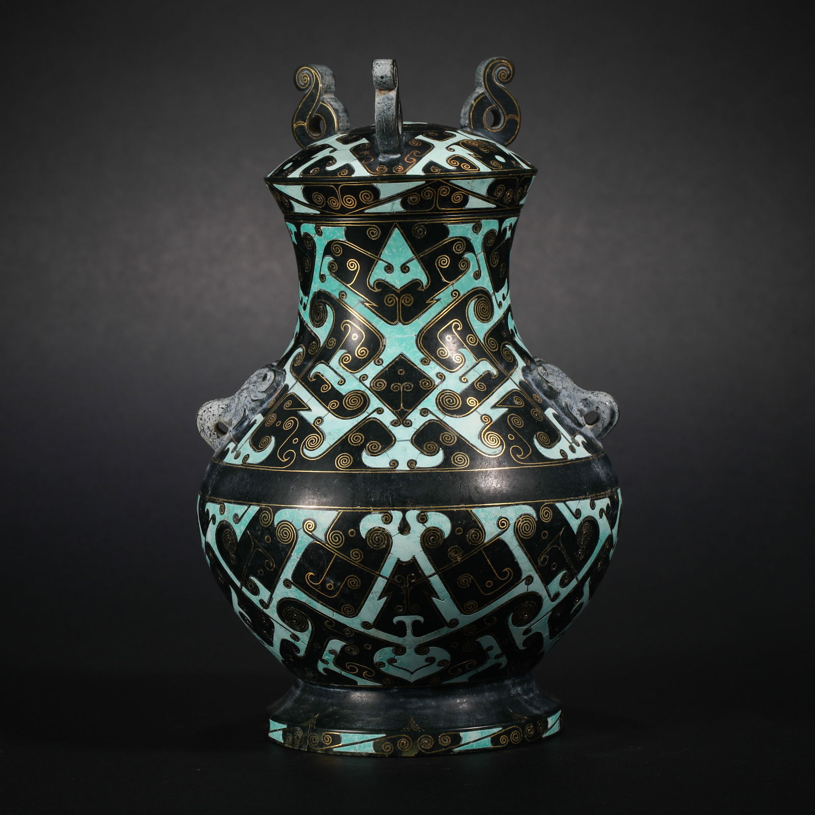 Han Dynasty inlaid turquoise jar: Han Dynasty inlaid turquoise jarH19cm W11cm Weight660g