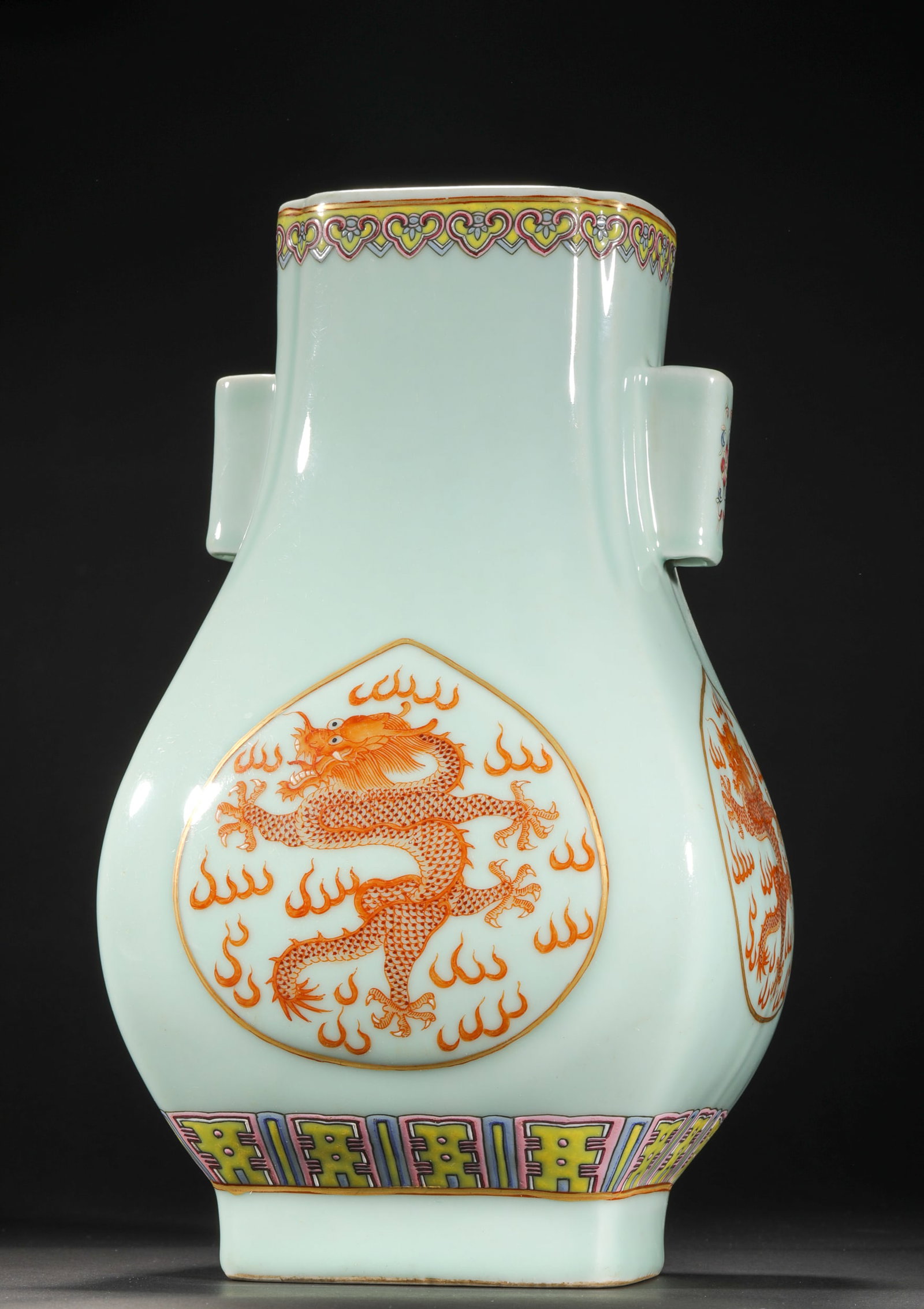 Qing Dynasty azure pastel flat vase with dragon pattern - 10