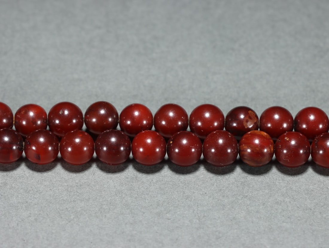 Qing Dynasty Beeswax Buddha Beads - 7