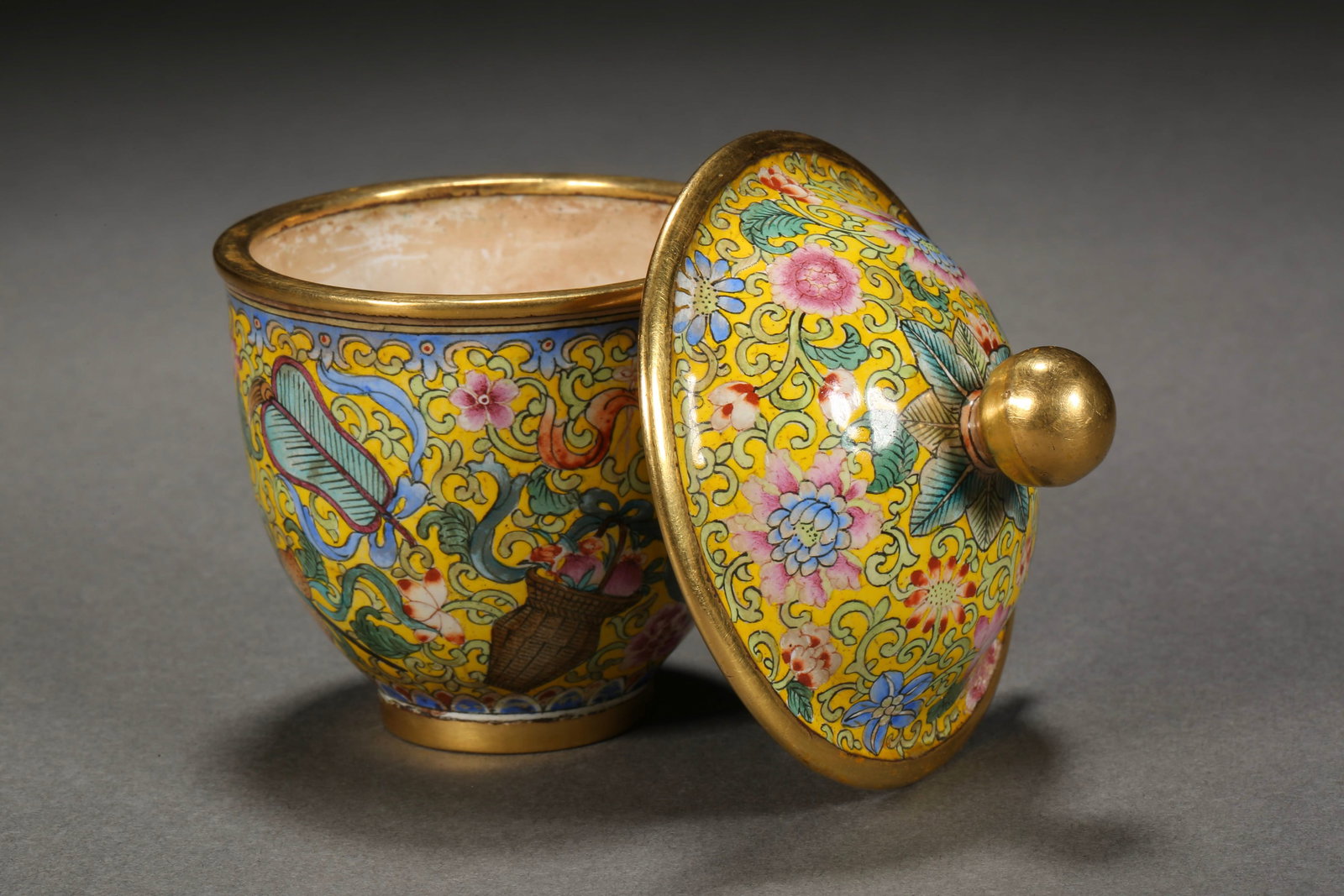 Qing Dynasty painted enamel wine set - 11