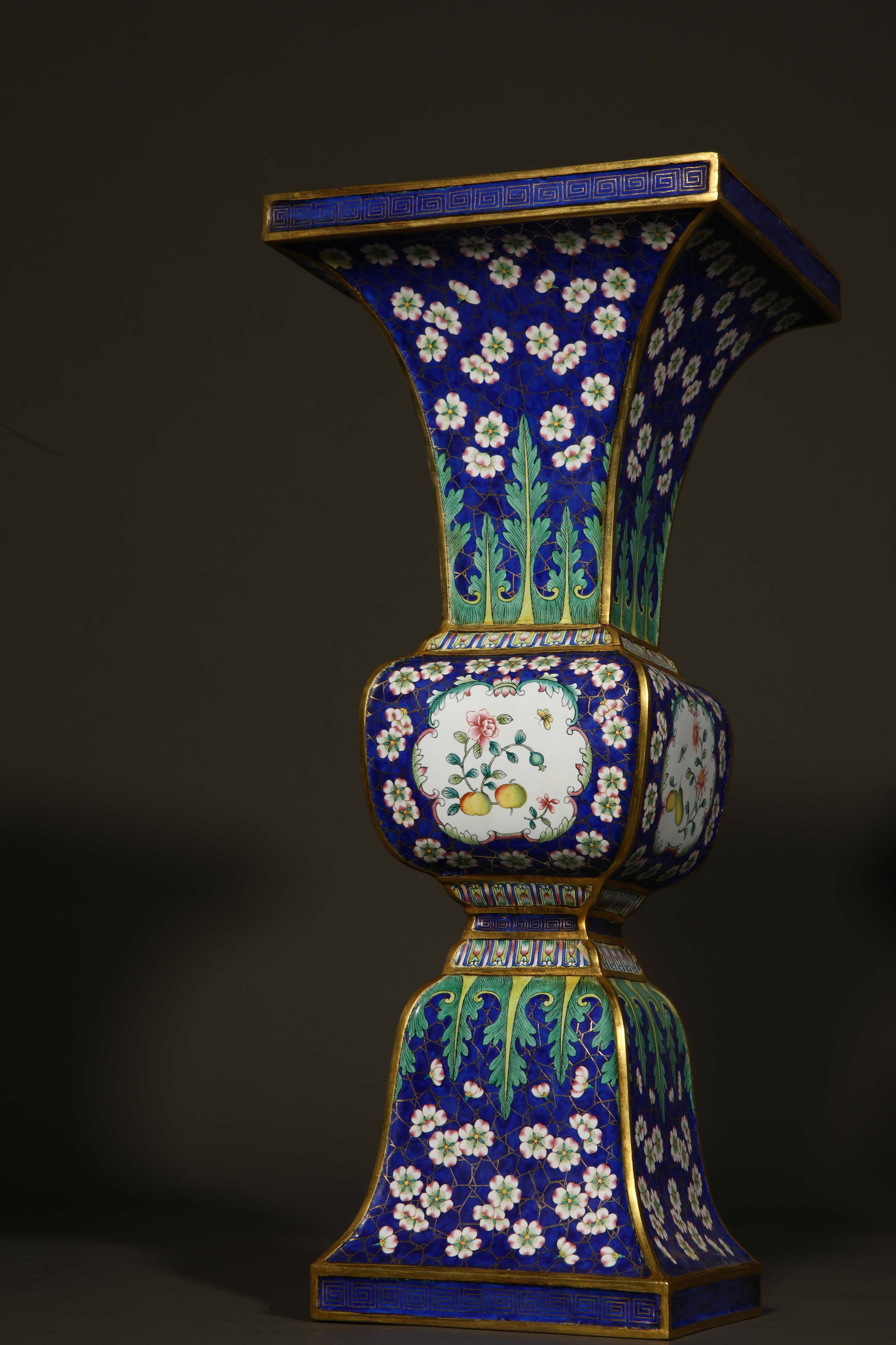 Qing Dynasty Painted Enamel Five Offerings - 17