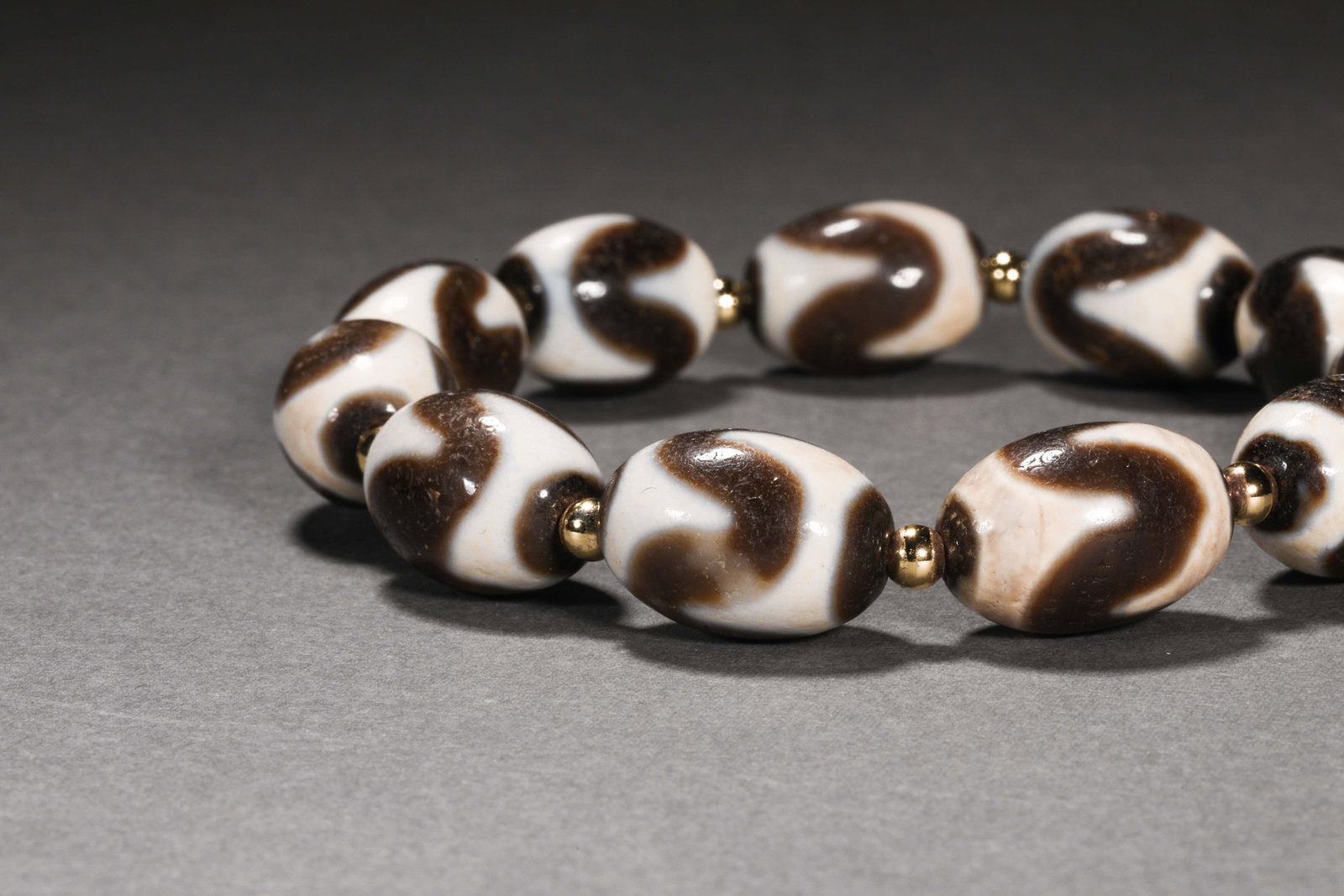 Ming Dynasty Tiger Tooth Dzi Beads - 2
