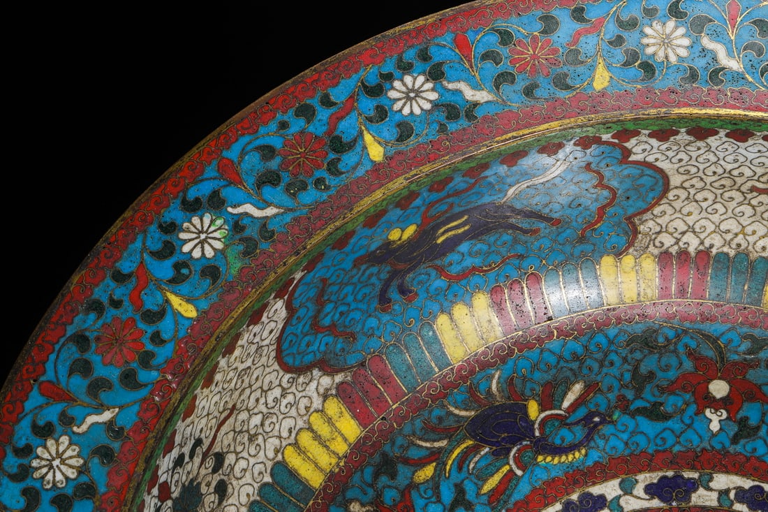 Ming Dynasty cloisonné flowerpot - 4