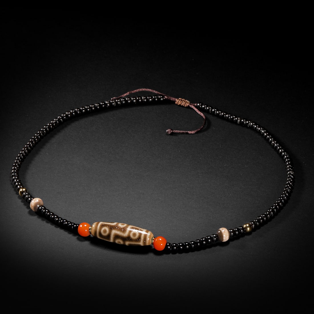 Before the Ming Dynasty, pure Dzi beads were passed down from Tibet: Before the Ming Dynasty, pure Dzi beads were passed down from TibetD3.8cm Weight24g