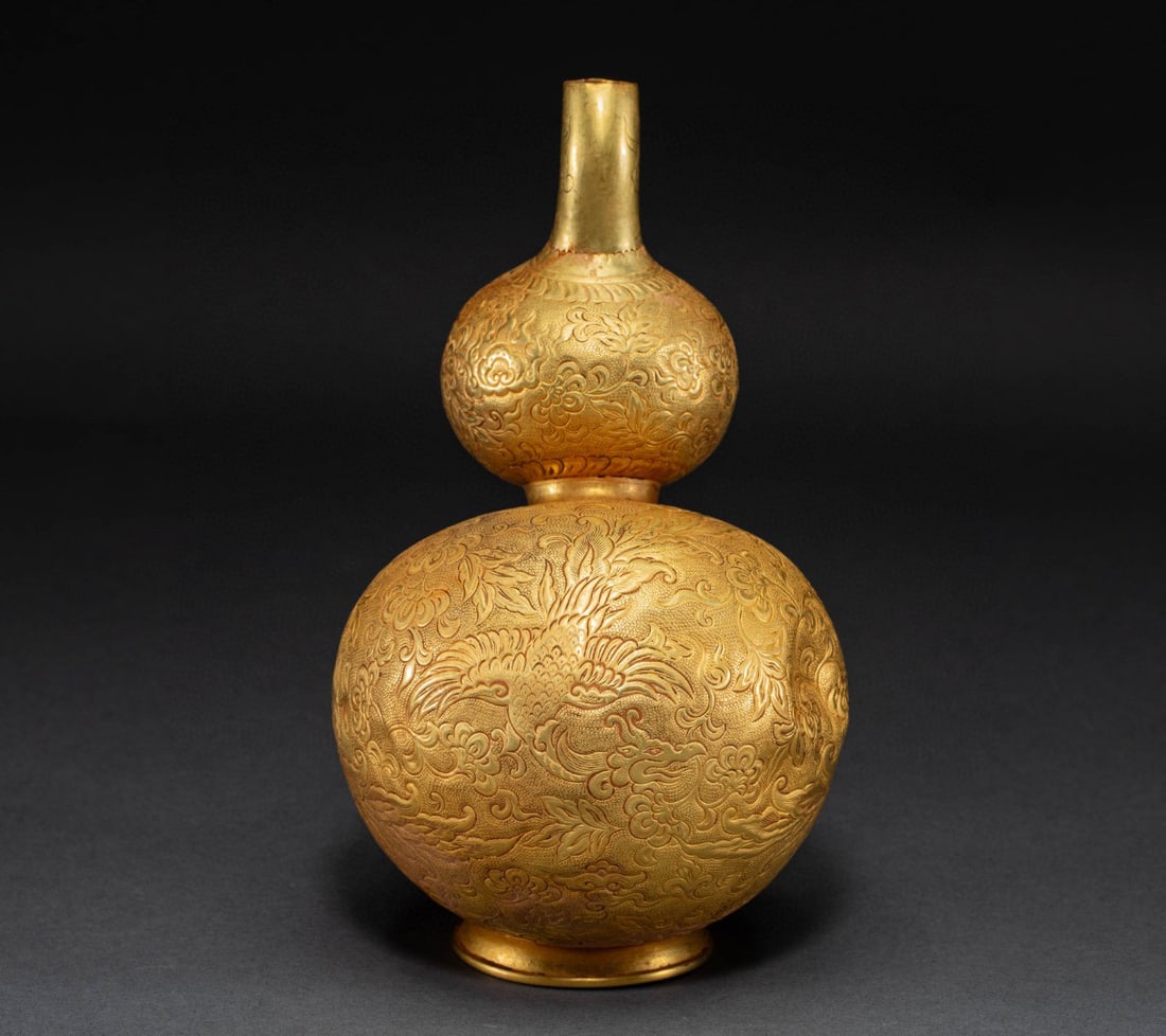 Pre-Ming Dynasty gold gourd vase with phoenix pattern - 9