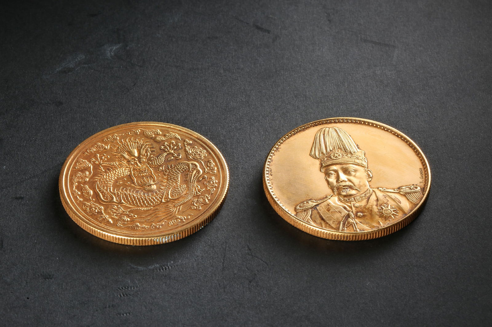 Qing Dynasty dragon pattern coins: Qing Dynasty dragon pattern coinsDiameter4cm Weight75g