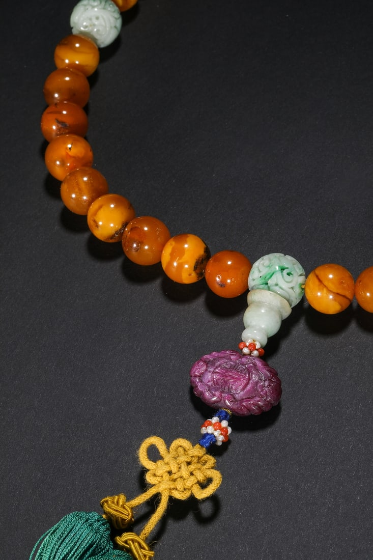 Qing Dynasty beeswax handheld - 3