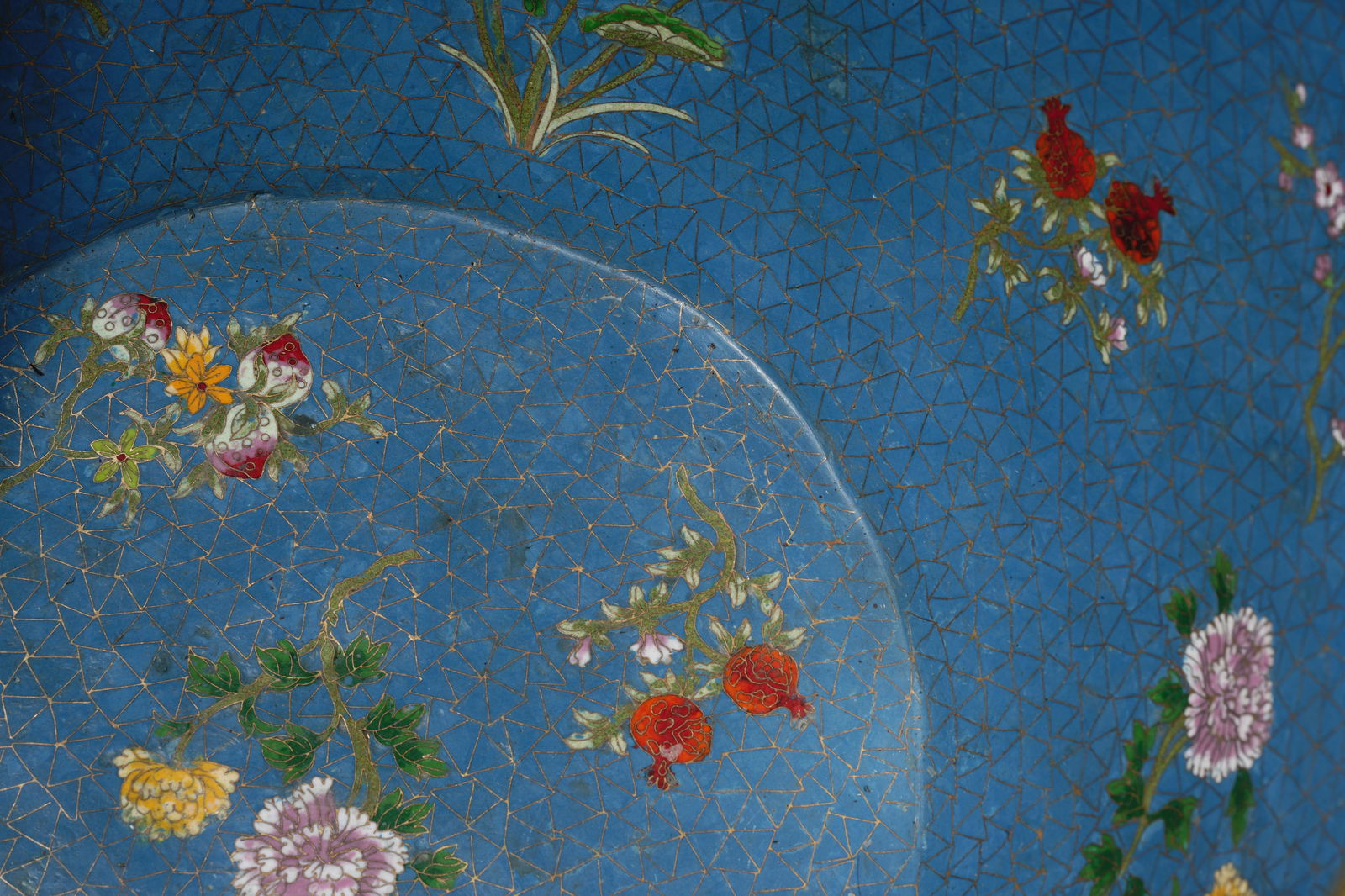 Qing Dynasty cloisonne dragon pattern silk vat - 14