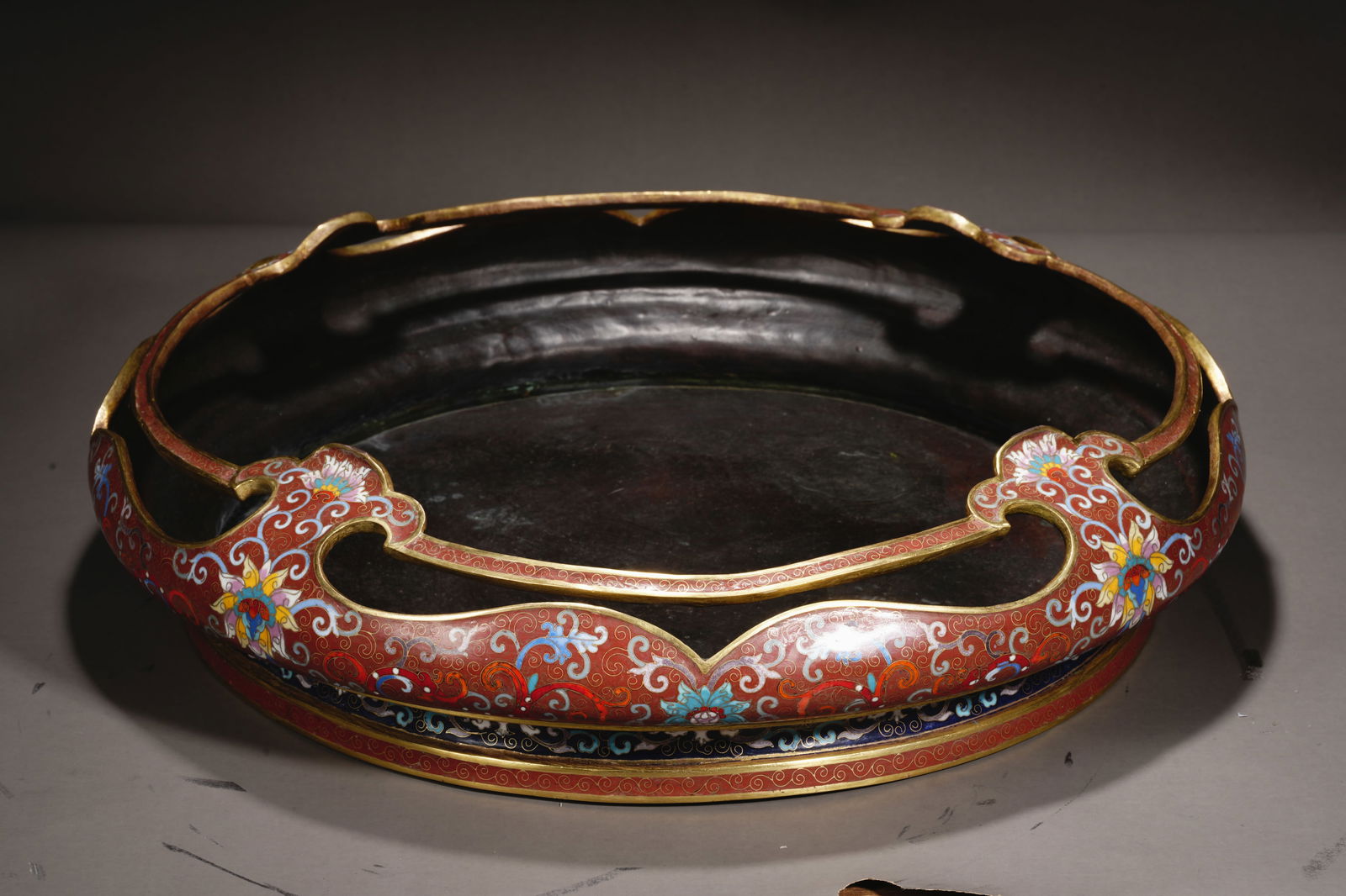 Qing Dynasty cloisonne dragon pattern silk vat - 19