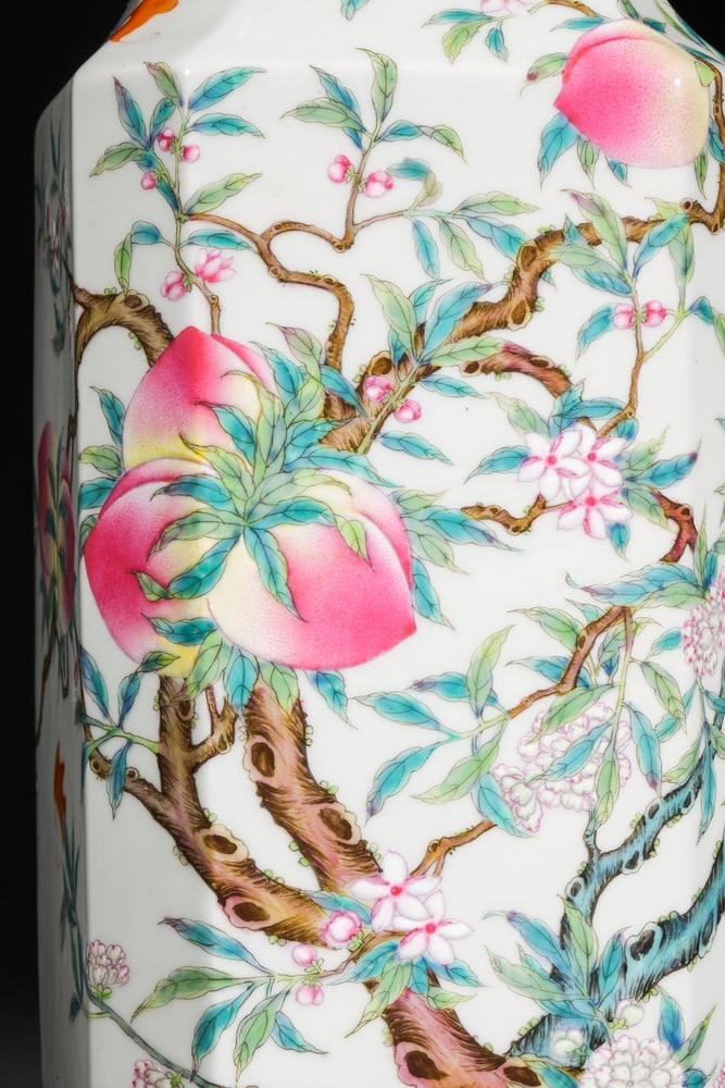 Qing Dynasty pastel three-dot-square statue - 4