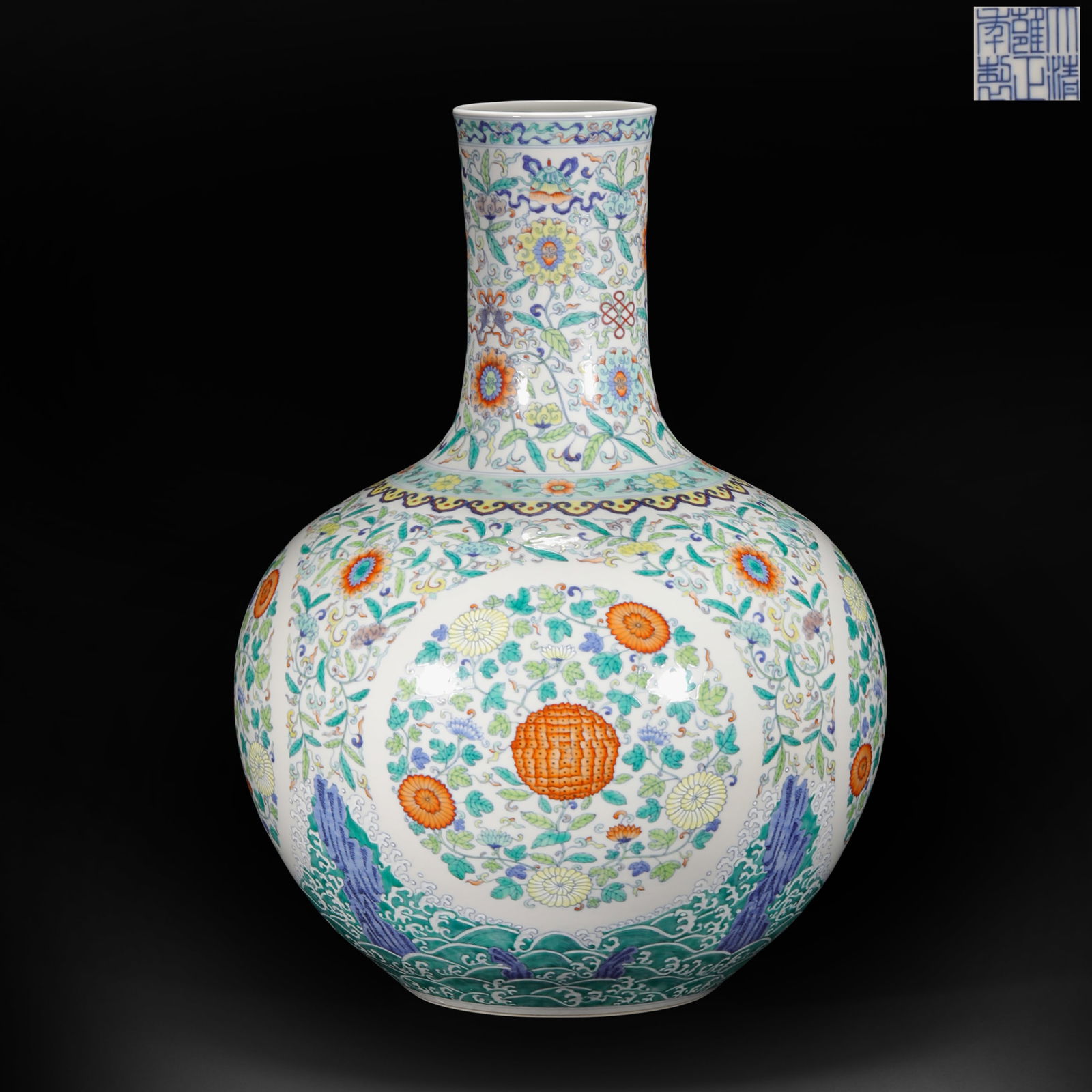 Qing Dynasty pastel flower pattern celestial sphere vase: Qing Dynasty pastel flower pattern celestial sphere vaseH54cm W35cm