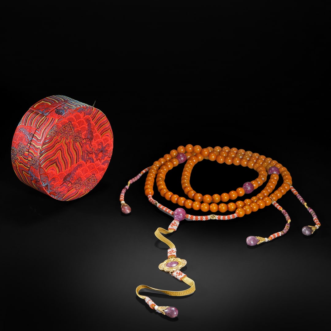 Qing Dynasty Beeswax Rosary Beads: Qing Dynasty Beeswax Rosary BeadsD1.5cm Weight387g