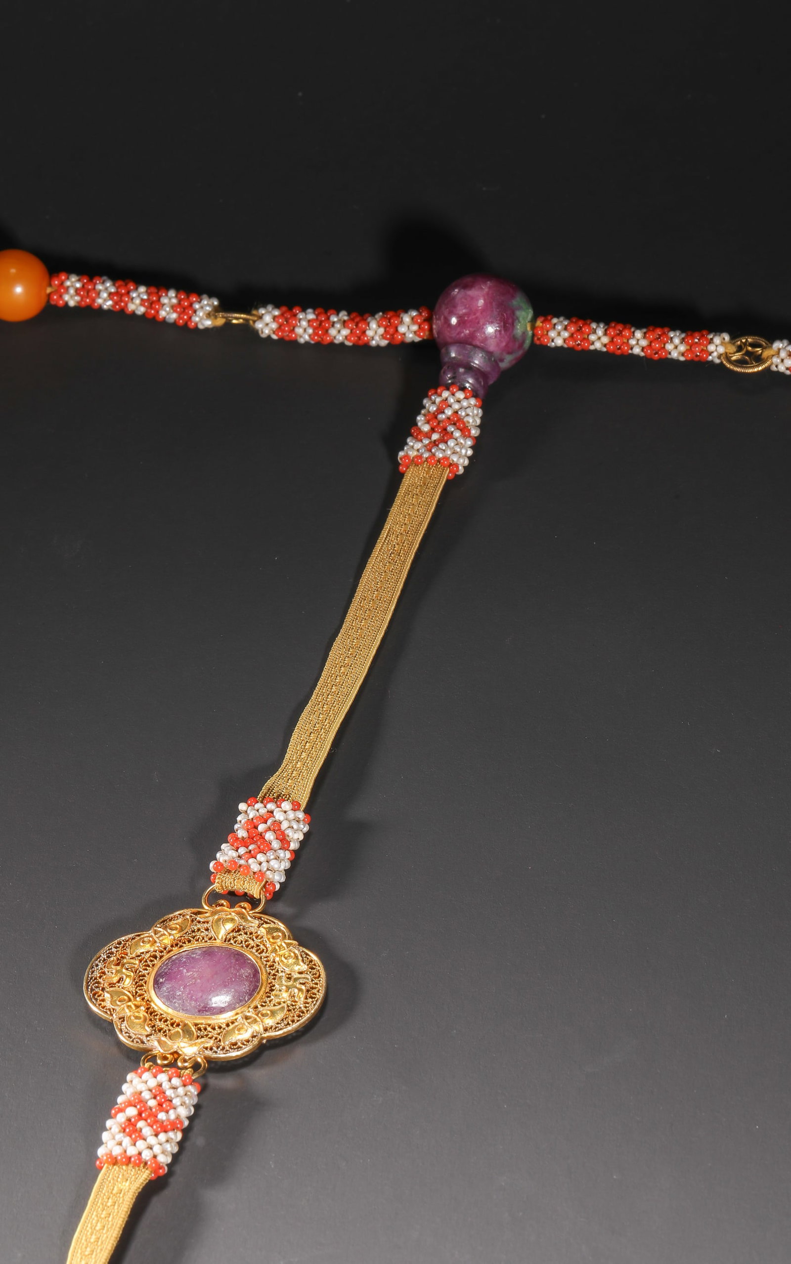 Qing Dynasty Beeswax Rosary Beads - 4