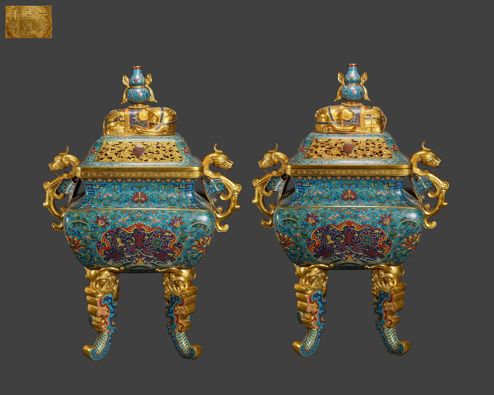 Qing Dynasty cloisonné animal head flower, bird and fish pattern Taiping elephant aromatherapy: Qing Dynasty cloisonné animal head flower, bird and fish pattern Taiping elephant aromatherapyH86cm W60cm