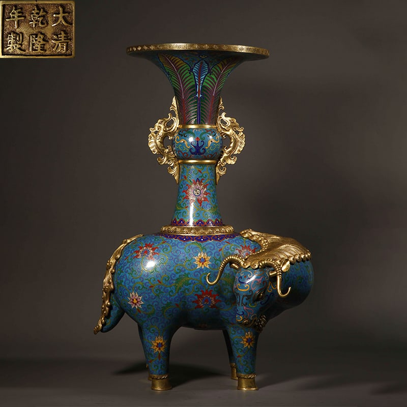 Qing Dynasty cloisonne blue sheep head statue: Qing Dynasty cloisonne blue sheep head statueH58cm W39cm