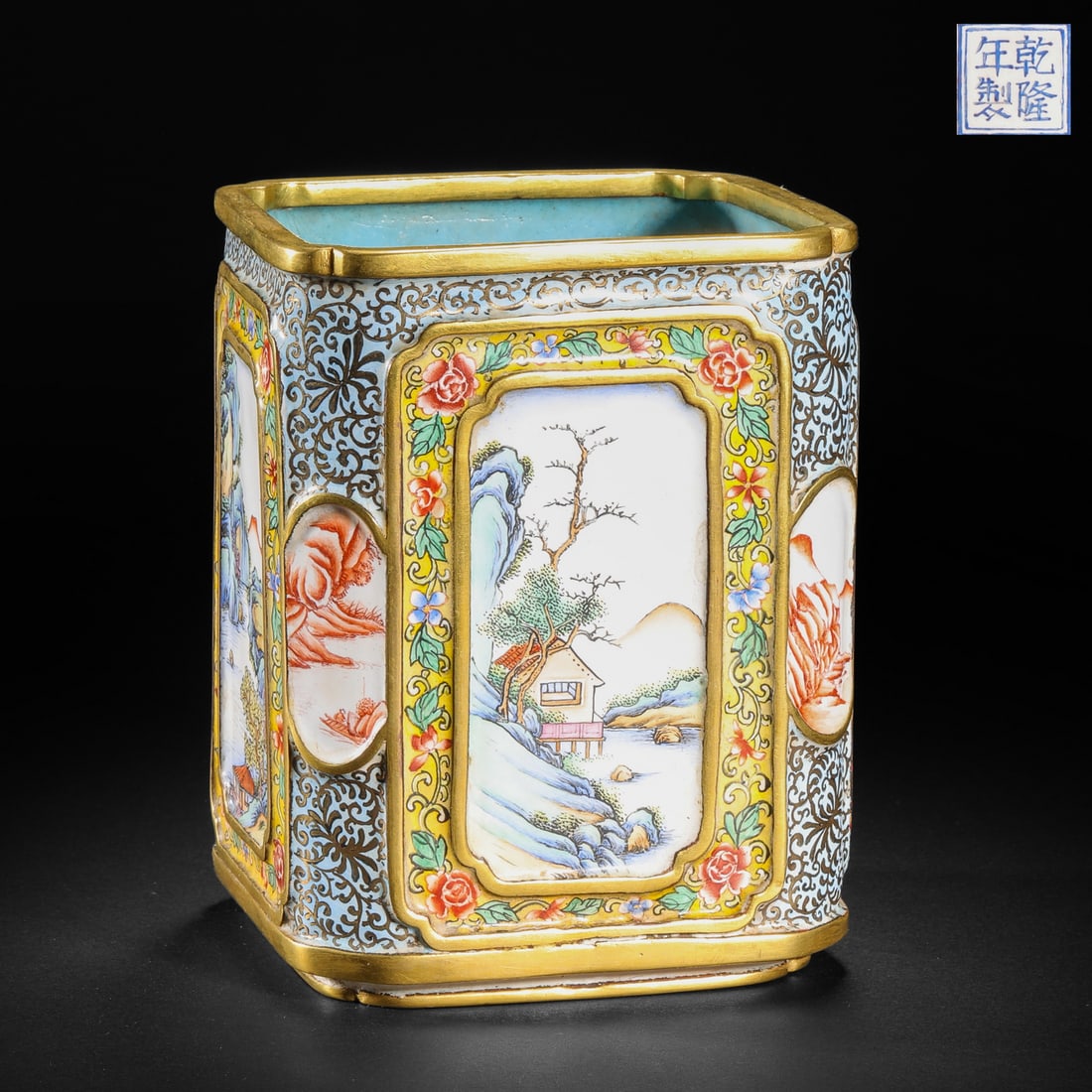 Qing Dynasty cloisonné enamel window landscape pen holder: Qing Dynasty cloisonné enamel window landscape pen holderH12cm W9.5cm Weight719g