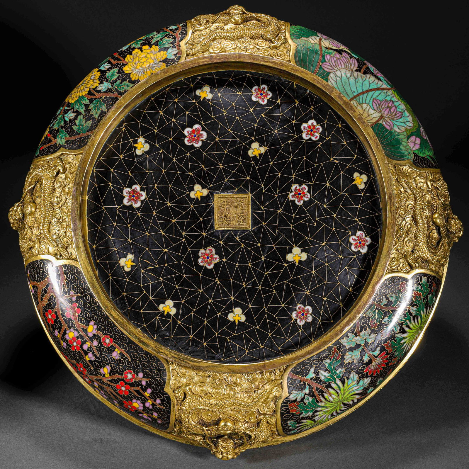 Qing Dynasty Cloisonné Dragon Pattern Flower Box - 16