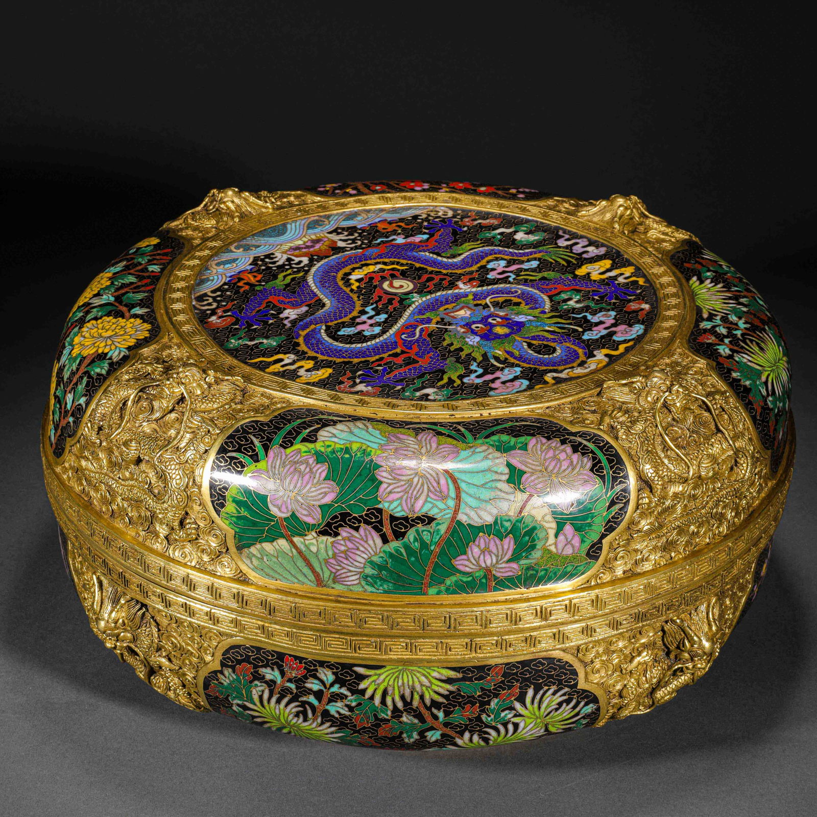 Qing Dynasty Cloisonné Dragon Pattern Flower Box - 6