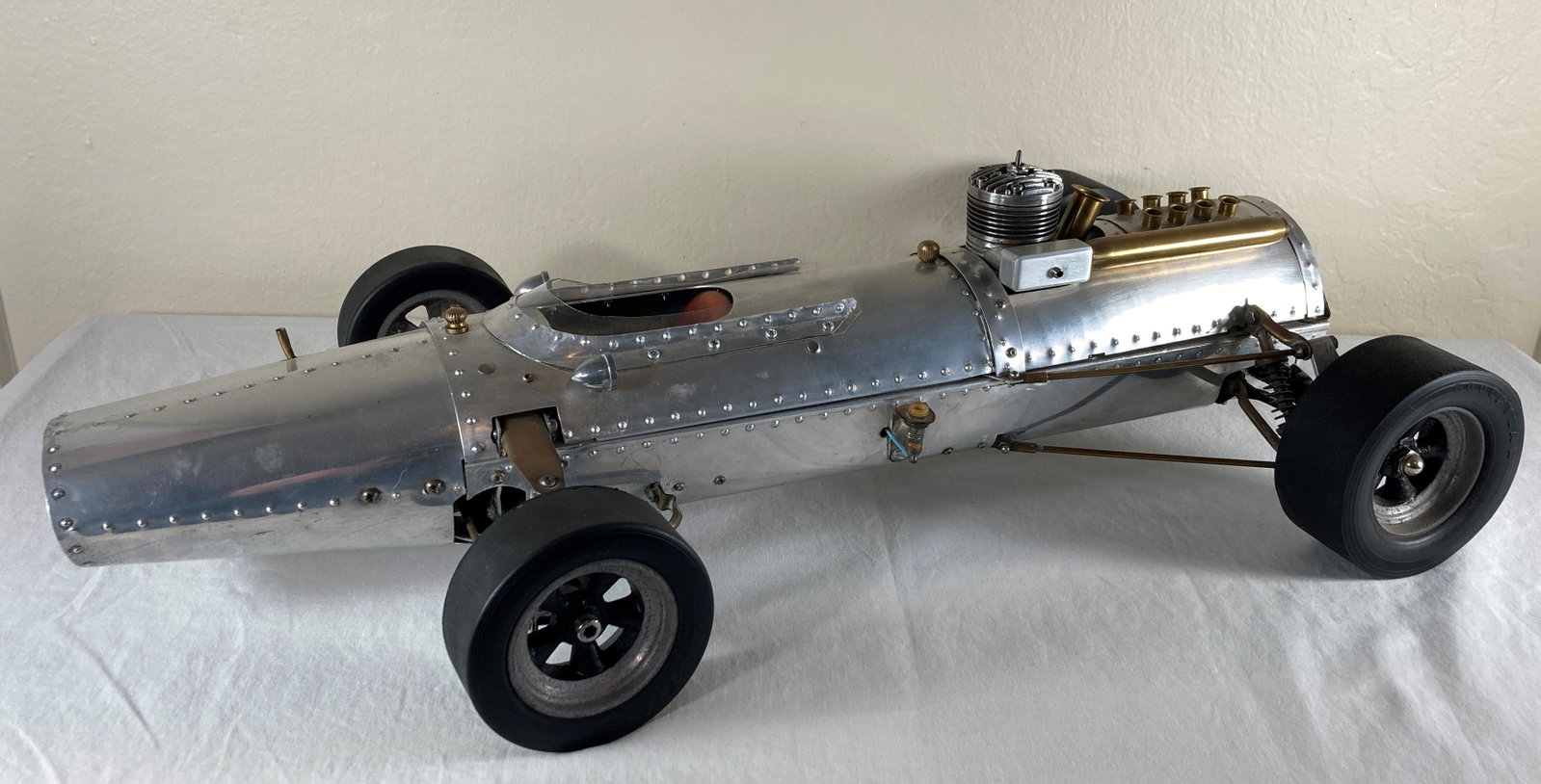 Riko Formula 1 F1 Aluminum Tether Car Racer Racecar Model Dynamic Suspension: This is a very rare model kit that was manufactured by Riko around 1965. It came as a complex kit that had to be assembled. Full independent suspension, motor, rear end, fuel tank. Has a Stallion enig