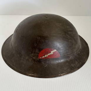 Antique WW1 World War One US 78th Infantry Insignia Doughboy Army Helmet: This is an Antique WW1 World War One US 78th Infantry Insignia Doughboy Army Helmet...It is in good condition and has the 78th Infantry Insignia on one side...Helmet is in good condition , Leather lin