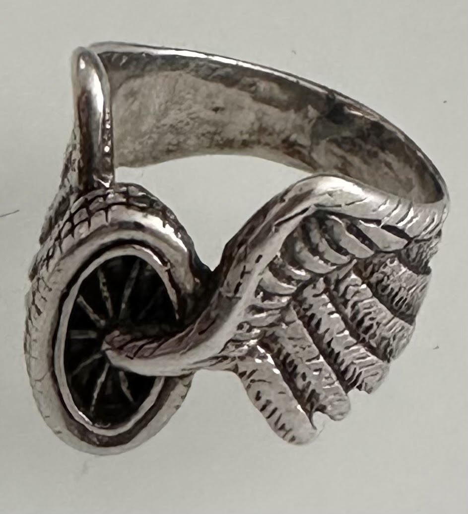 Vintage Winged Motorcycle Wheel Biker Highway Patrol Sterling Silver Ring (1 of 6)