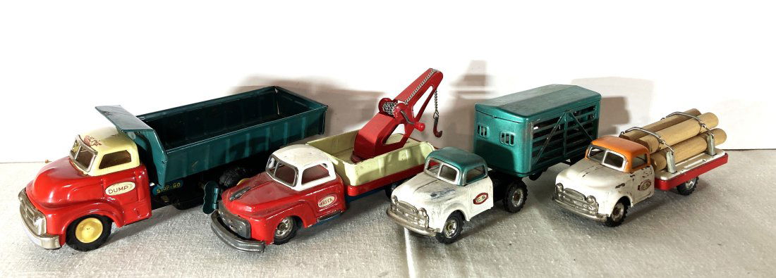 Lot of Tin Litho Toy Trucks Vehicles (1 of 15)