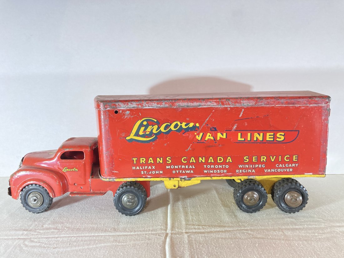 Vintage Lincoln Toys Van Lines Tractor Trailer Truck Toy (1 of 14)