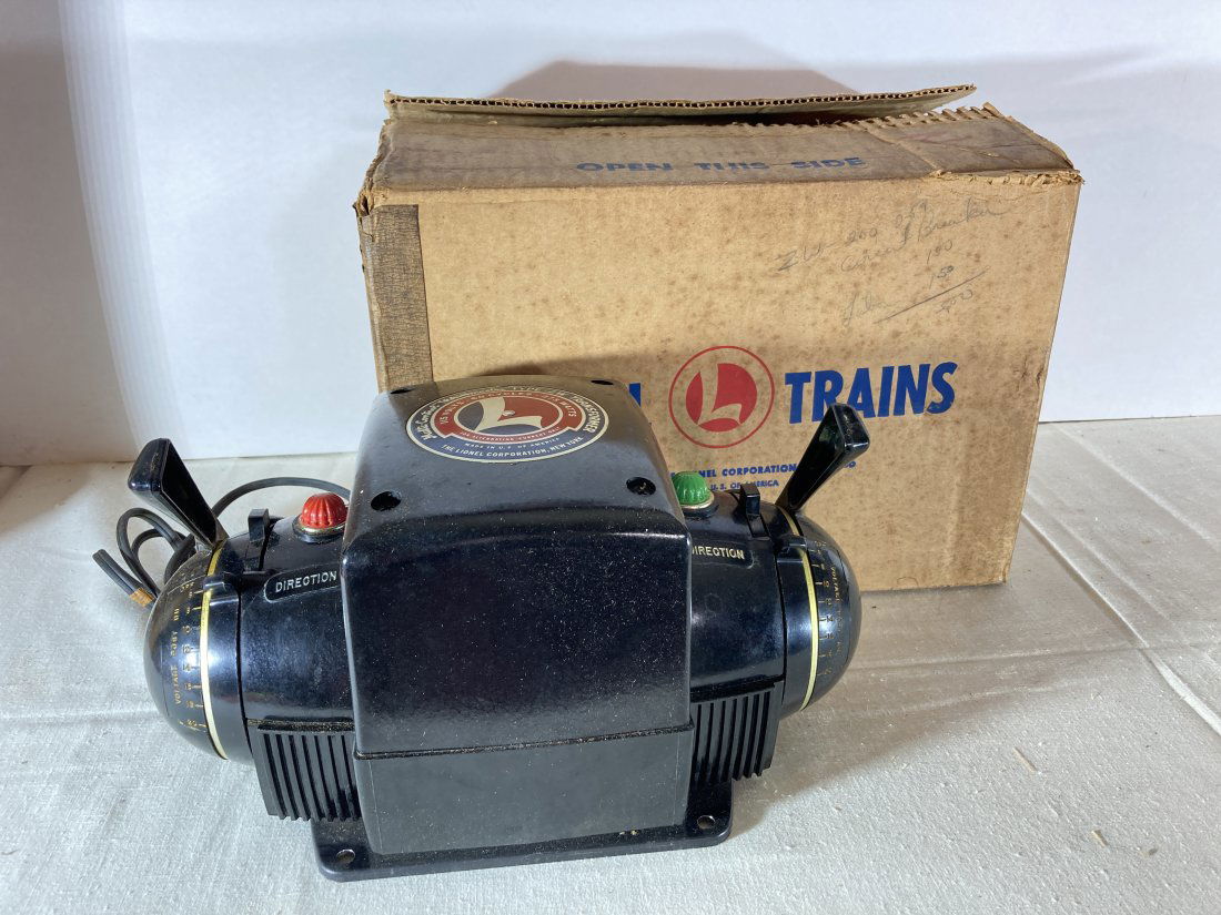 Lionel Electric Trains Multi-Control Trainmaster ZW Transformer Accessory (1 of 8)