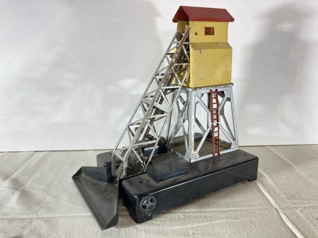 Lionel Electric Trains No. 97 Coal Coaling Elevator (1 of 7)