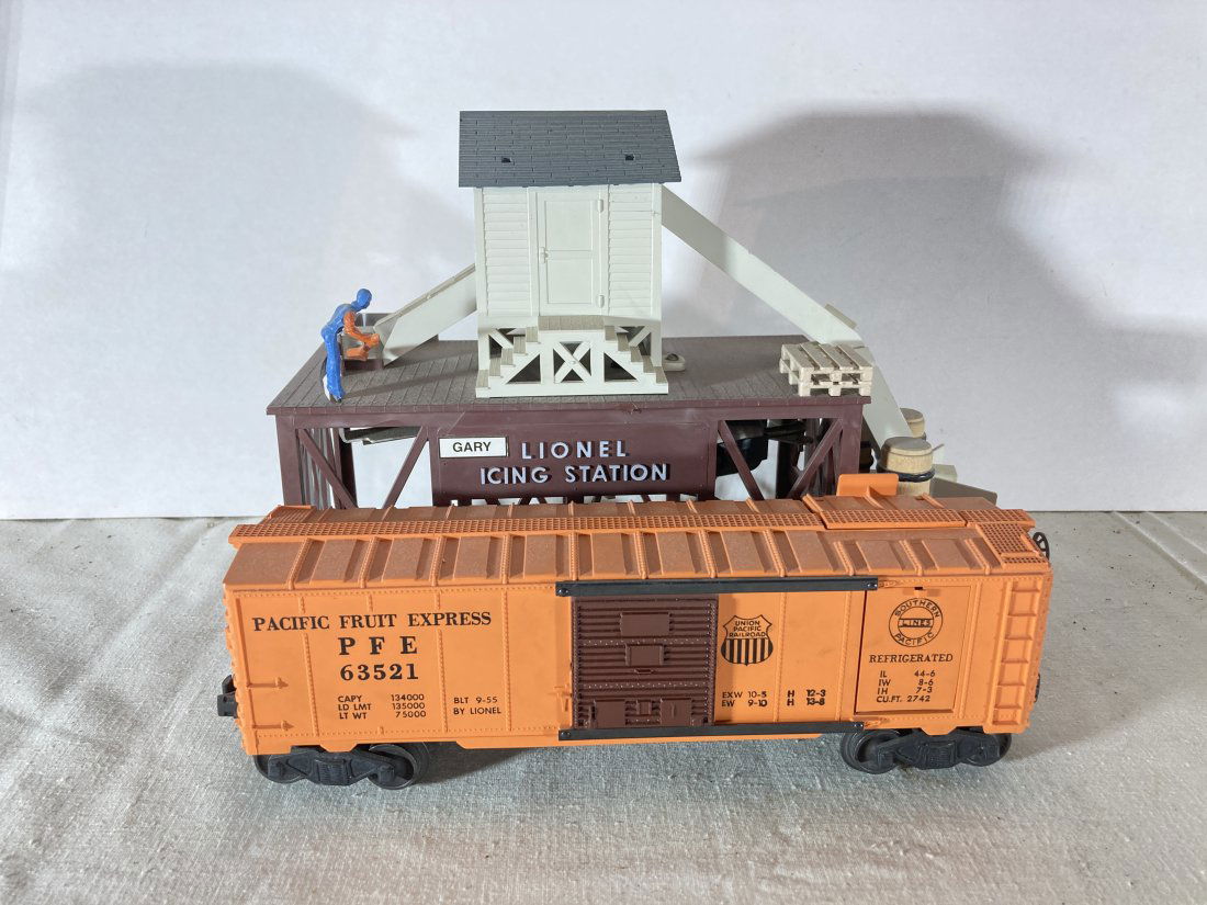 Lionel Electric Trains Accessory Operating Ice Depot Icing Station (1 of 8)