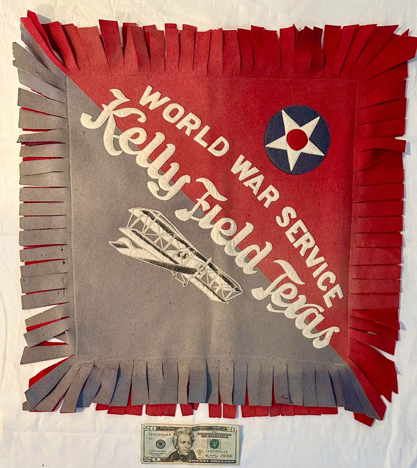 Antique WW1 Kelly Field Texas US Air Service Jenny Airplane Felt Sign Pennant (1 of 4)