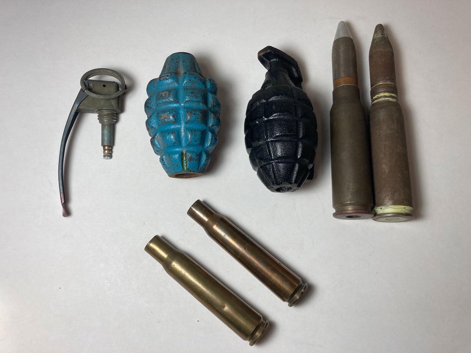 Army Practice Training Grenade Inert Rounds Shell Lot (1 of 6)