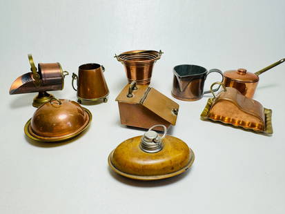 Vintage Doll House Miniature Copper Metal Accessories Lot: This is an extremely finely crafted doll house miniature lot.