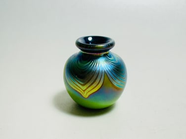Vintage Dollhouse Miniature John Gilvey Art Glass Iridescent Glass Vase