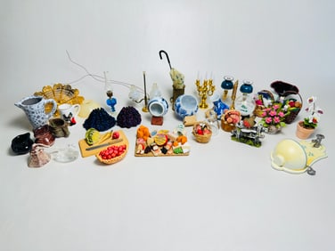 Vintage Dollhouse Miniature Table Stuffs